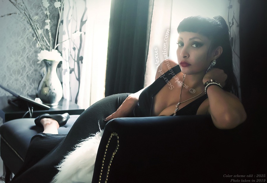 Austin Dominatrix Scarlet Vexus - Main - 28