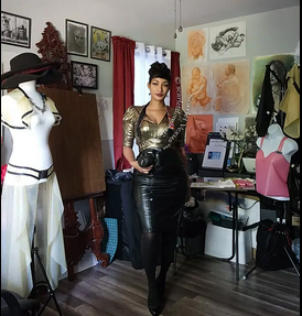 Austin Dominatrix Scarlet Vexus  - Latex Designer - Art Studio